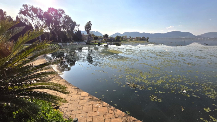 3 Bedroom Property for Sale in Eagles Landing North West